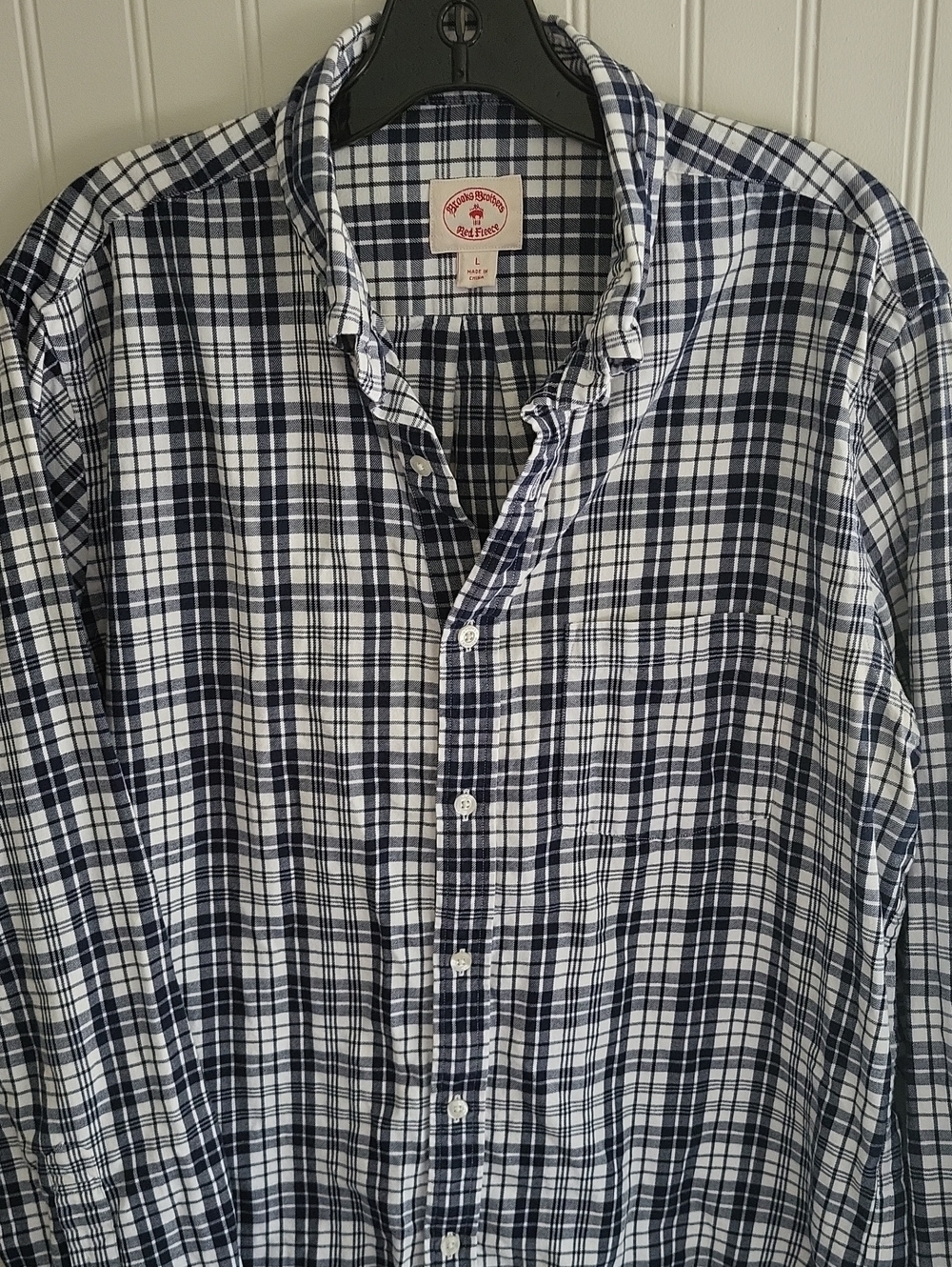 Brooks Brothers Red Fleece Mens Button Down, Size L